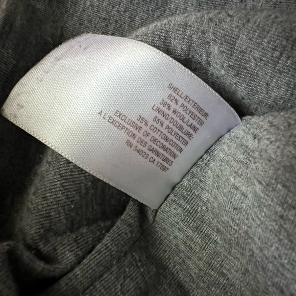 Old Navy Orange Jacket 🧥 - Picture 4 of 9